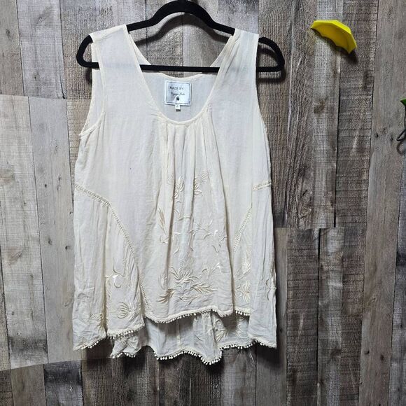 Made by Voyage Inde Cream Embroidered Tunic Tank Top - Picture 1 of 6